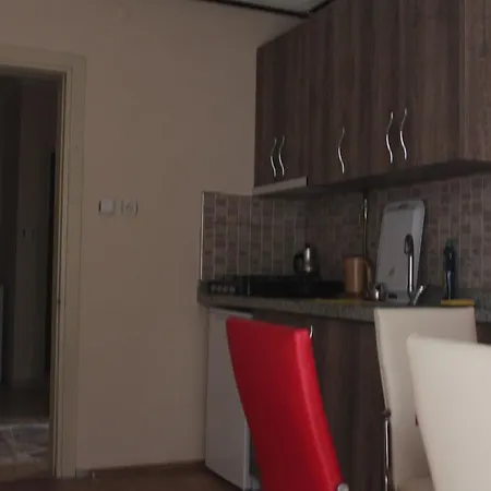 Elite In Appartement *