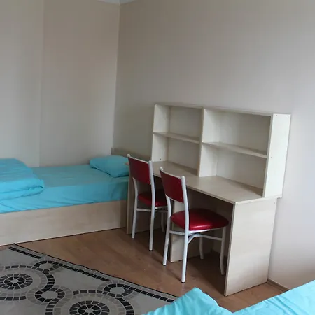 Elite In Appartement