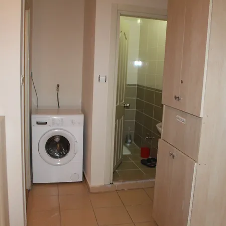 Elite In Appartement *
